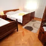 Apartment Tinel Trogir