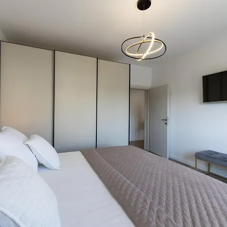 Apartman Tinel *