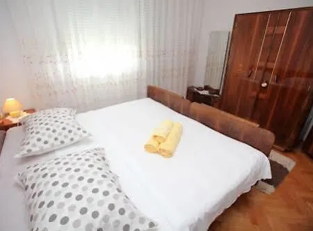 Tinel Apartman